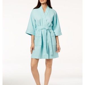 Charter Club Intimates Short Spa Waffle Robe NWT!!